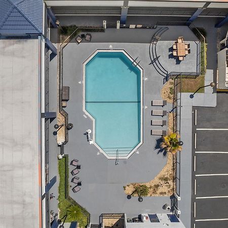 Hotel Baymont By Wyndham Orlando East Alafaya Exterior foto