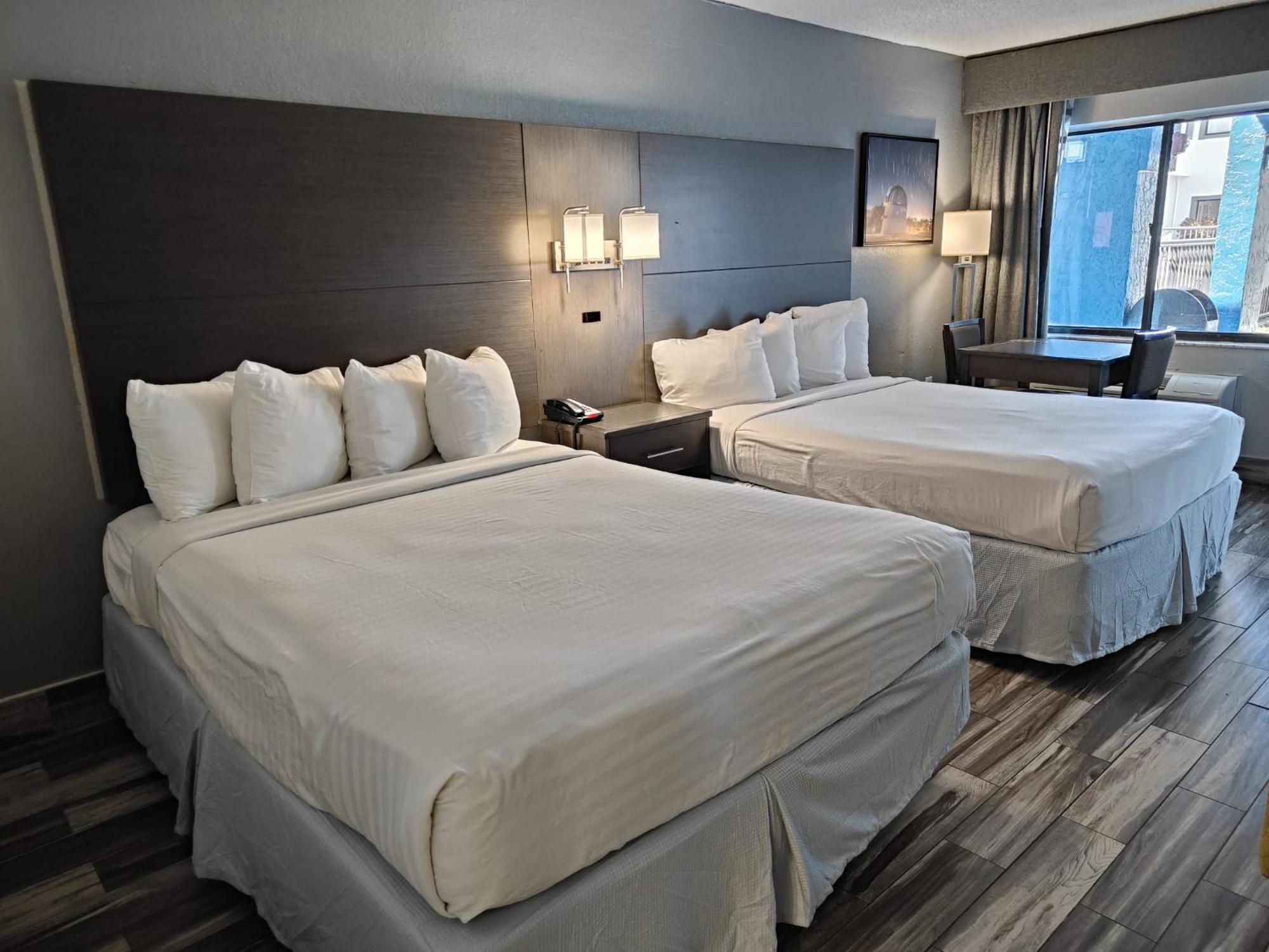 Hotel Baymont By Wyndham Orlando East Alafaya Exterior foto