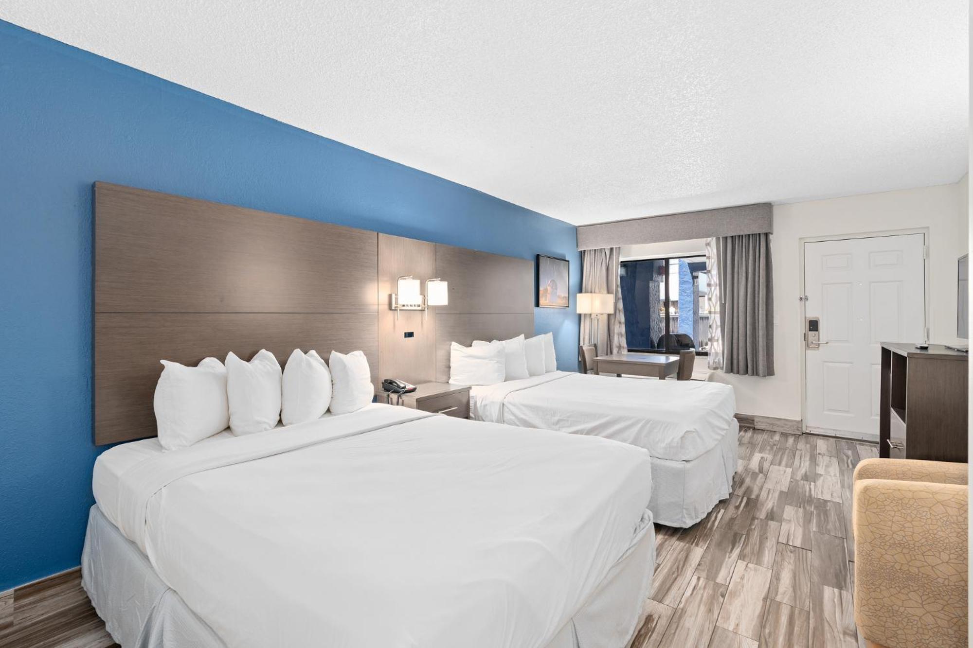 Hotel Baymont By Wyndham Orlando East Alafaya Exterior foto