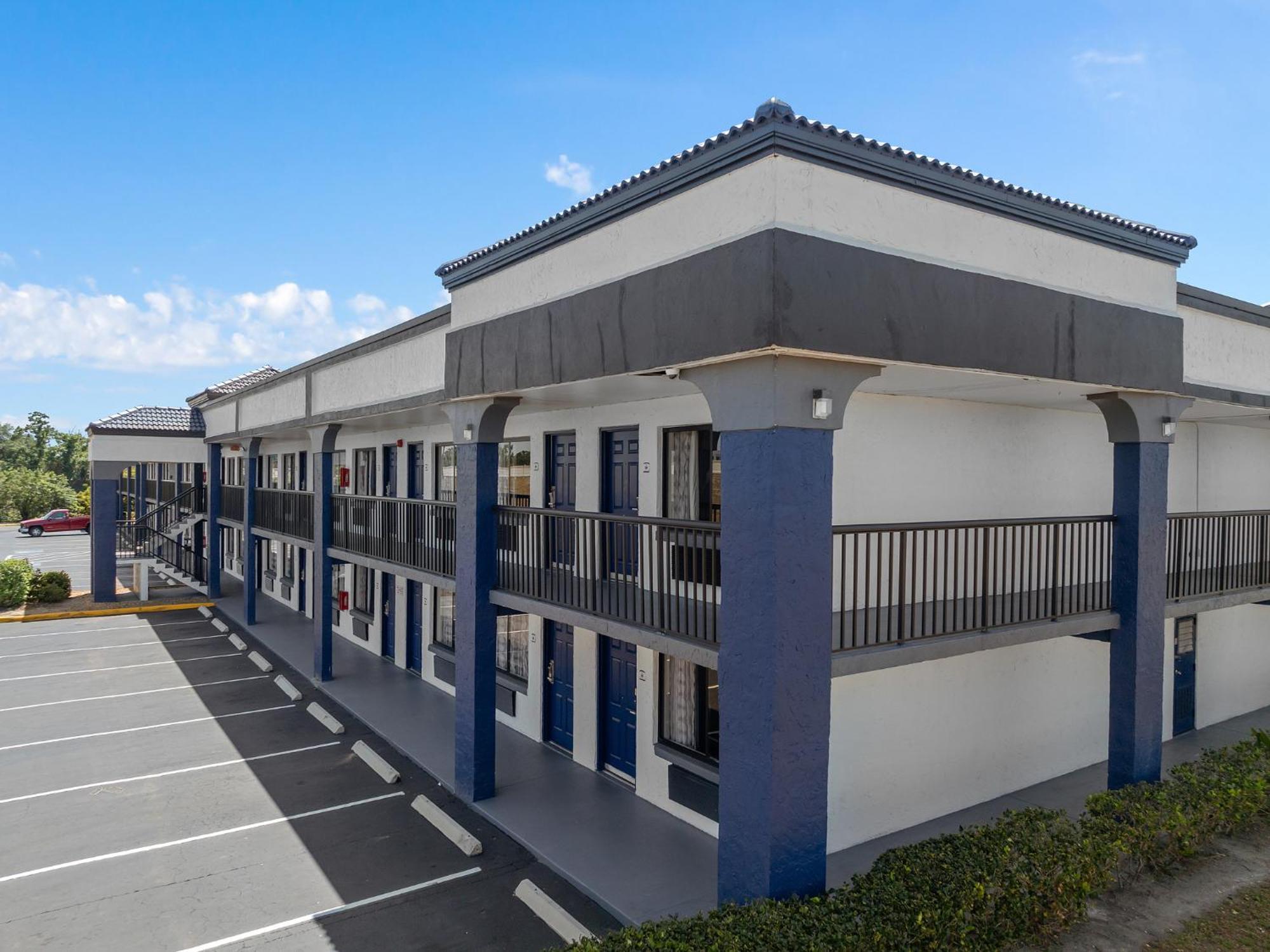 Hotel Baymont By Wyndham Orlando East Alafaya Exterior foto